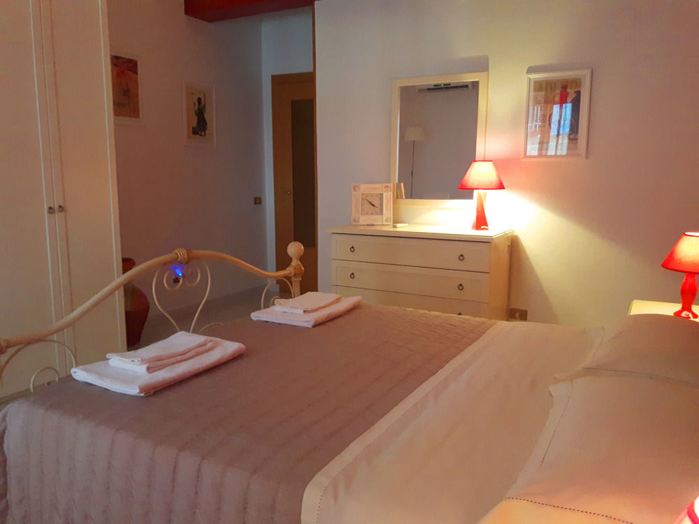 Oleaster - Rooms & Apartments Bolognetta Ngoại thất bức ảnh